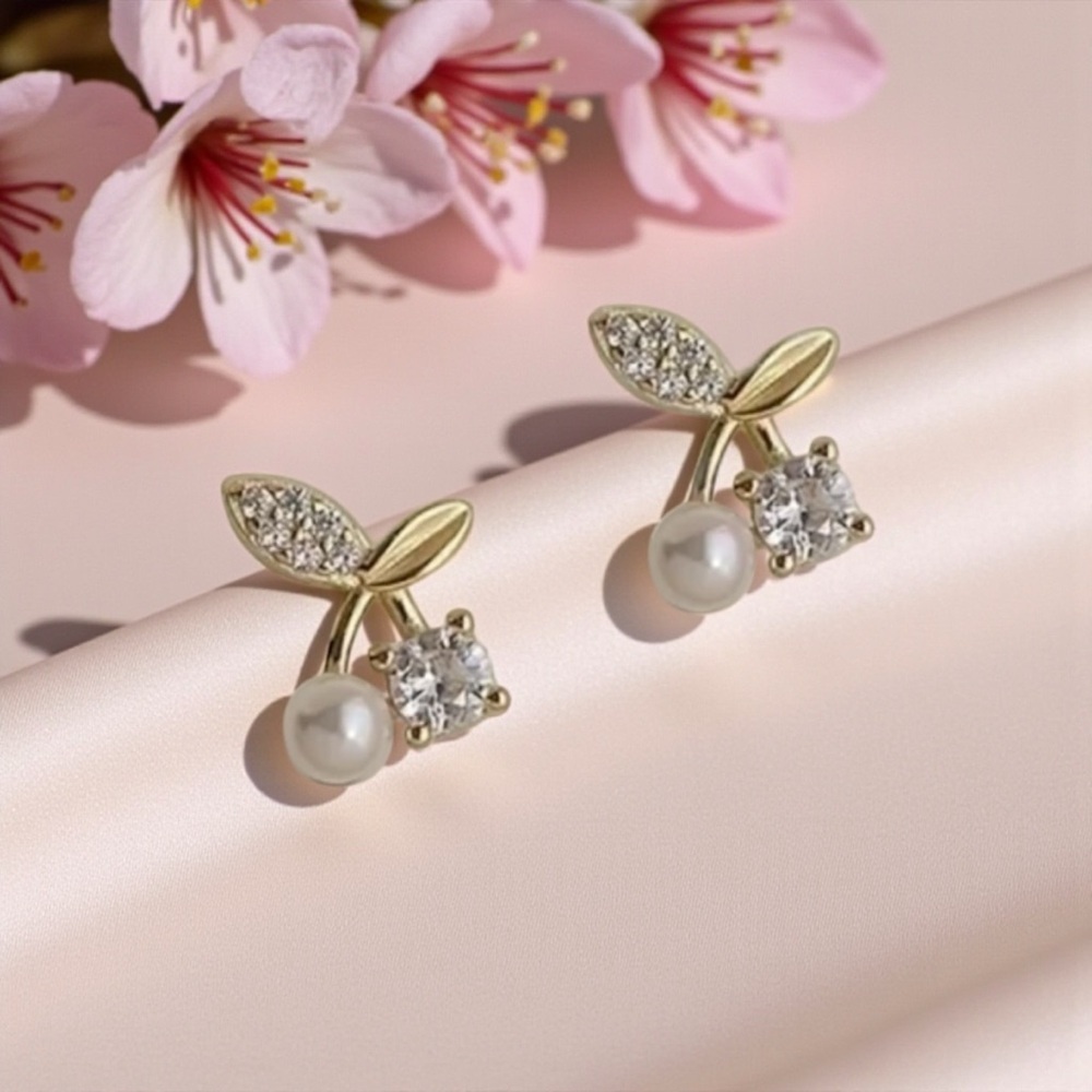 925 Sterling Silver Gold and Silver Leaf Pearl Earrings - NWOT - Picture 2 of 6